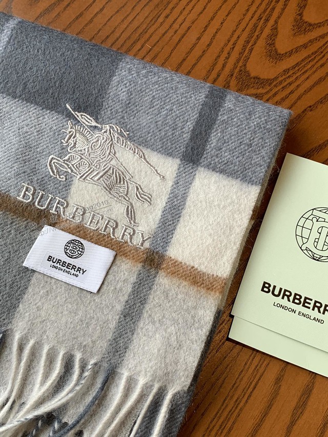 Burberry情侶圍巾羊絨圍巾披肩 巴寶莉2021新款格紋圍巾高端羊絨圍巾  mmj1232
